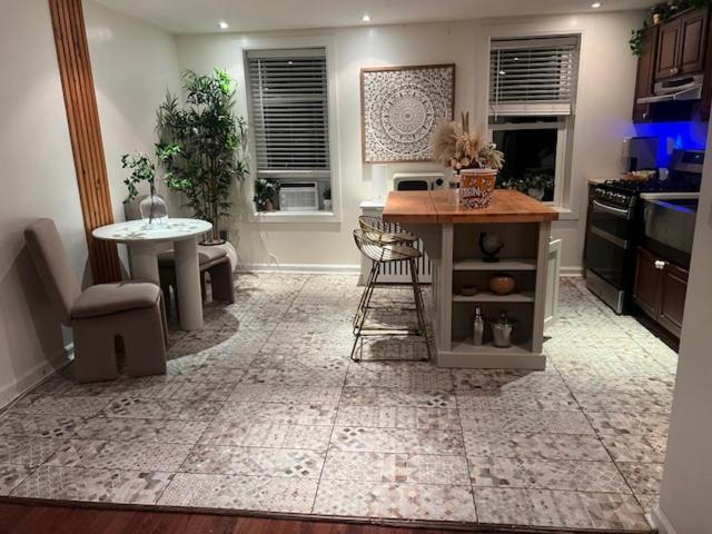 דירות ניו יורק Luxe Brooklyn Getaway מראה חיצוני תמונה